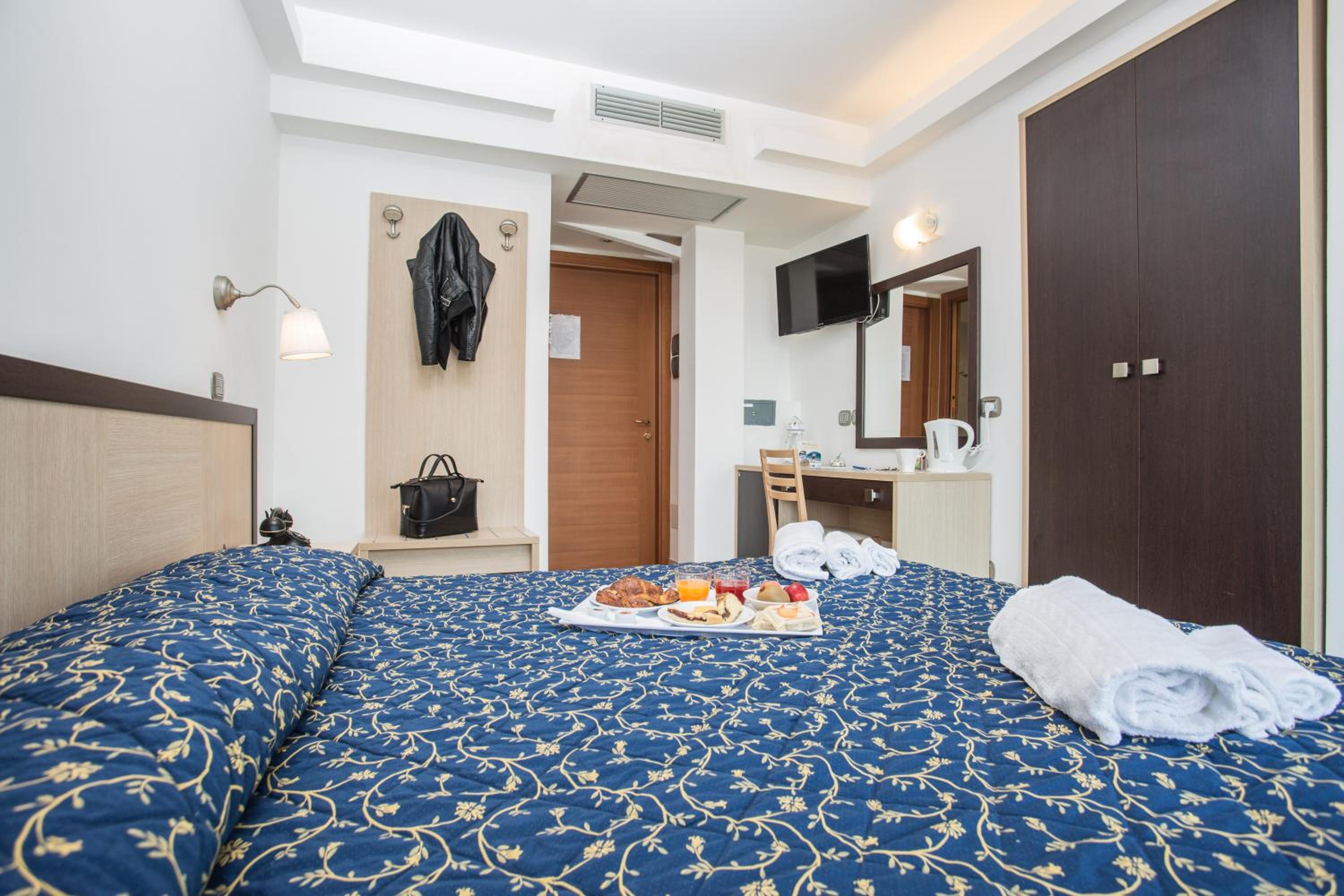 Hotel Ambasciatori 15/44