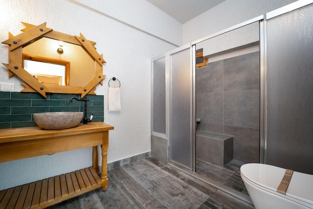 Watermill Villa & Hotel Faralya 49/50