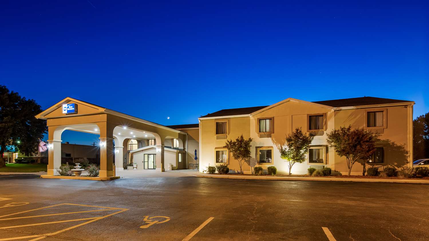 Days Inn by Wyndham Lincoln, IL 28/28