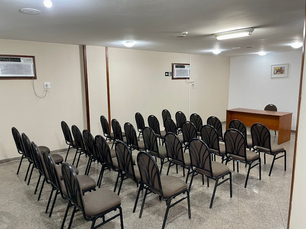 Cesar Park Hotel 52/59