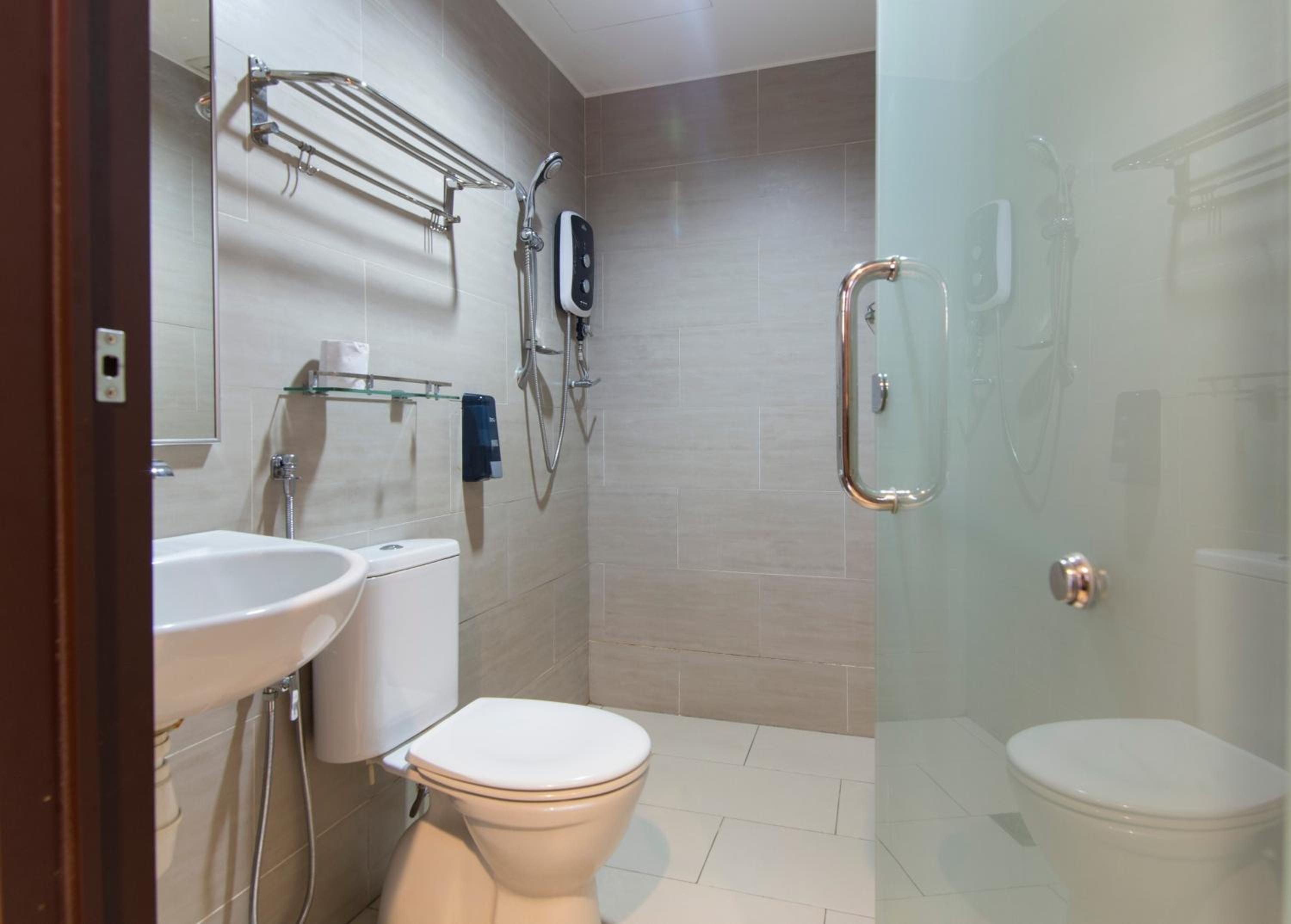 غرفة قياسية بسريرين منفصلين، Signature Hotel Puchong At Setiawalk 3/4