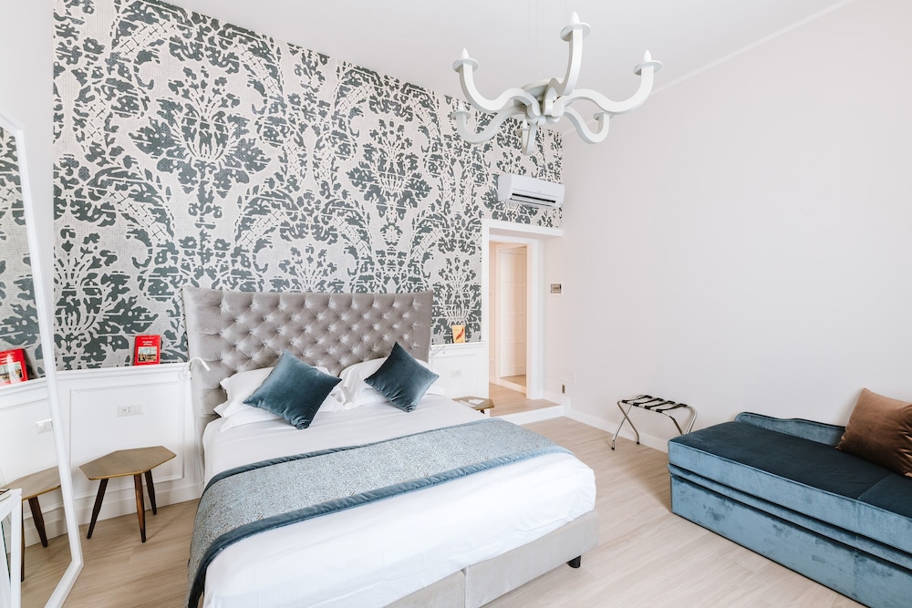 Rhea Silvia Luxury Navona 15/50