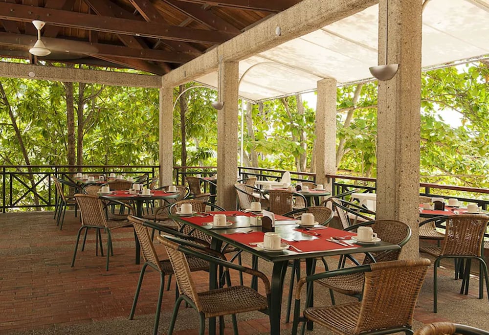 On Vacation Girardot Resort 48/64