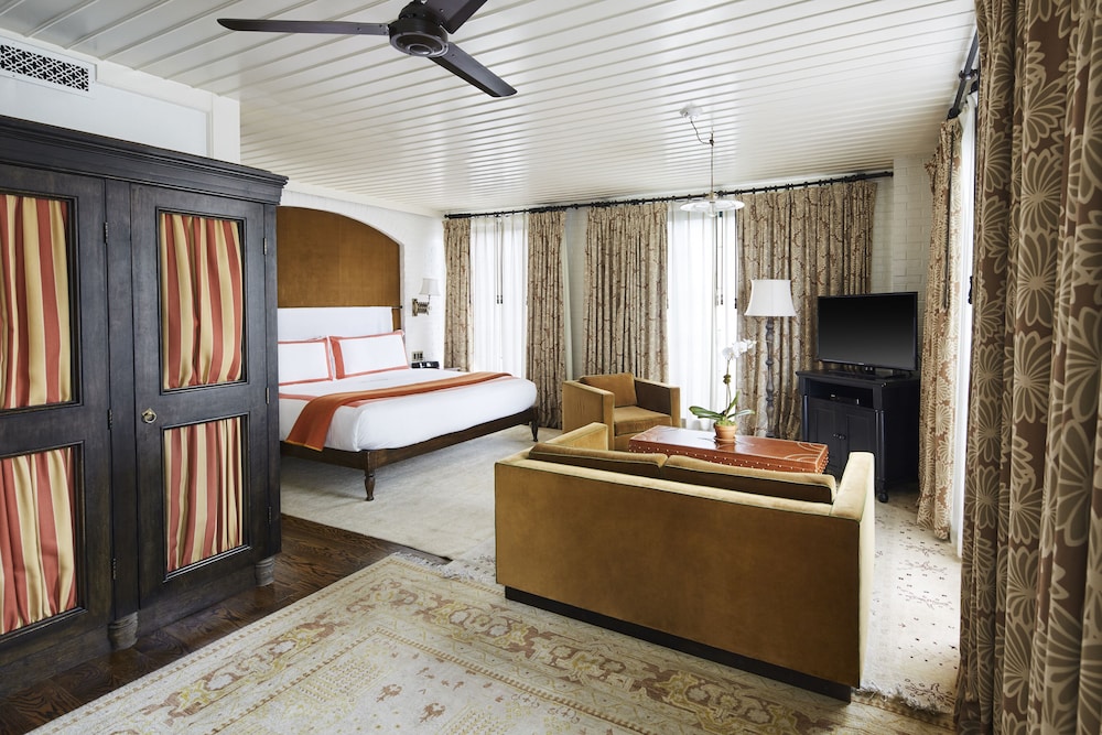 The Bowery Hotel 8/62