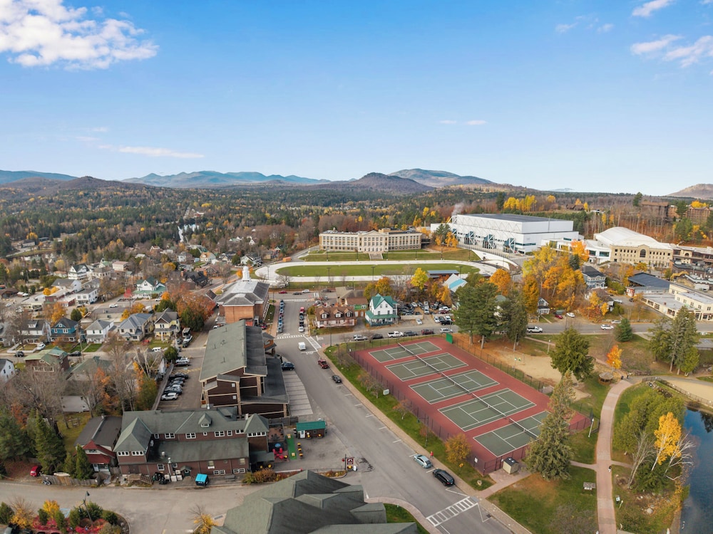 Lake Placid Inn Boutique Hotel 3/50
