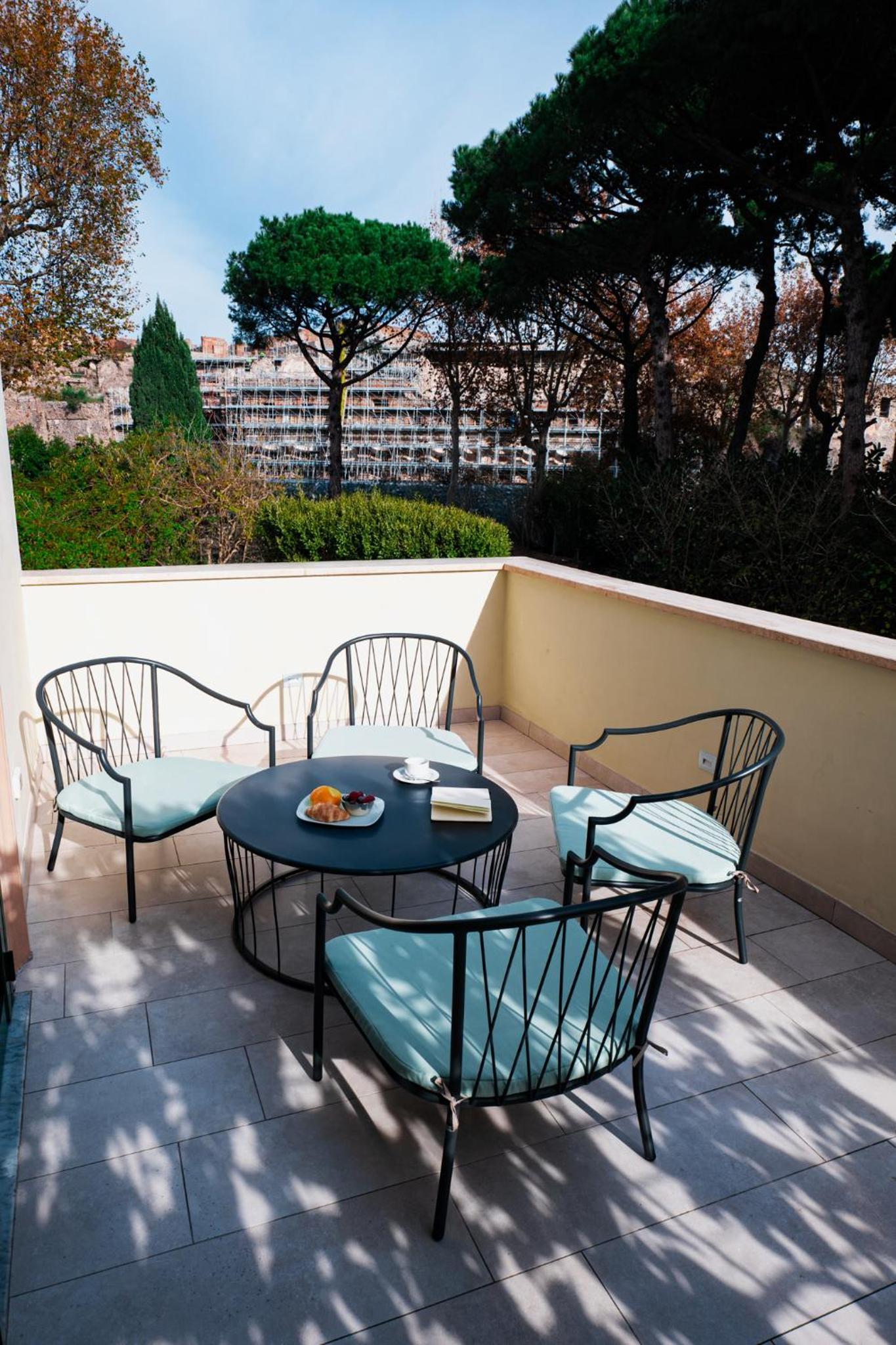 Hotel Vittoria 45/55