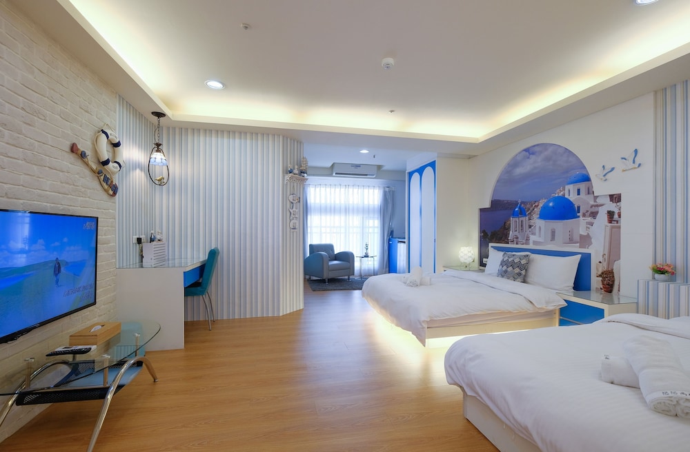 85 Asia Hotel 10/69