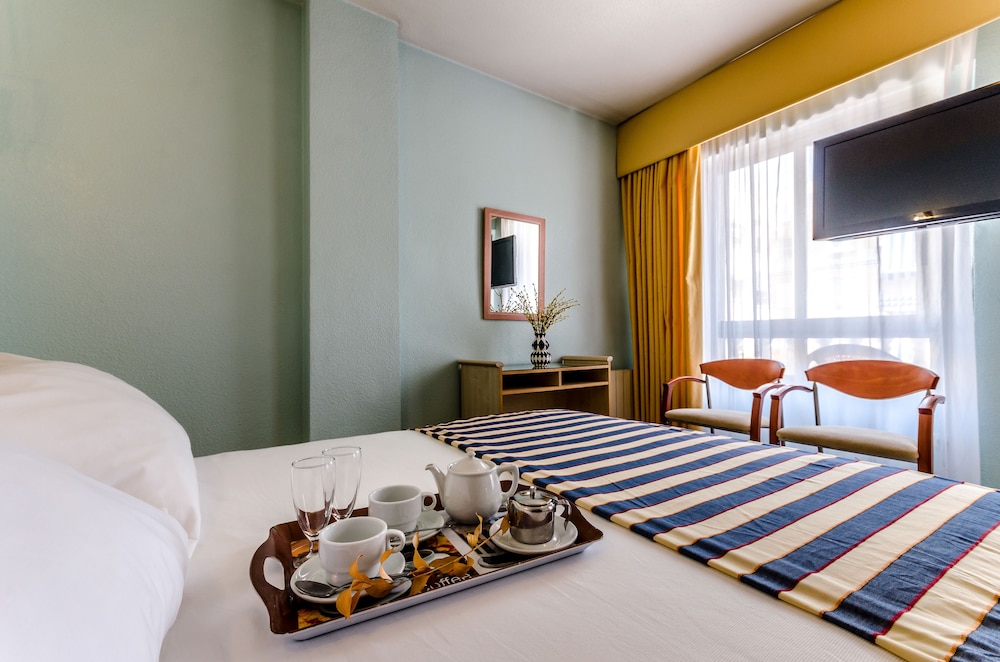 HOTEL MEDITERRANEO 7/52