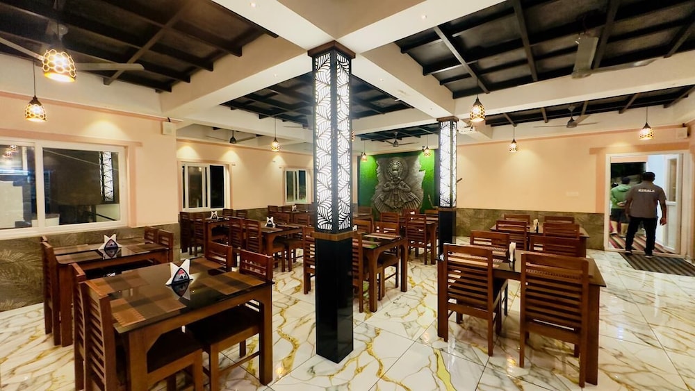 BELLA VISTA RESORT 30/48