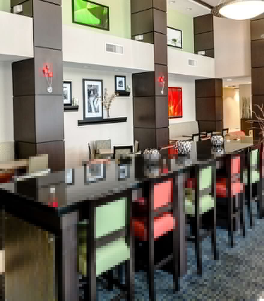 Hampton Inn and Suites Tulsa Hills 29/37