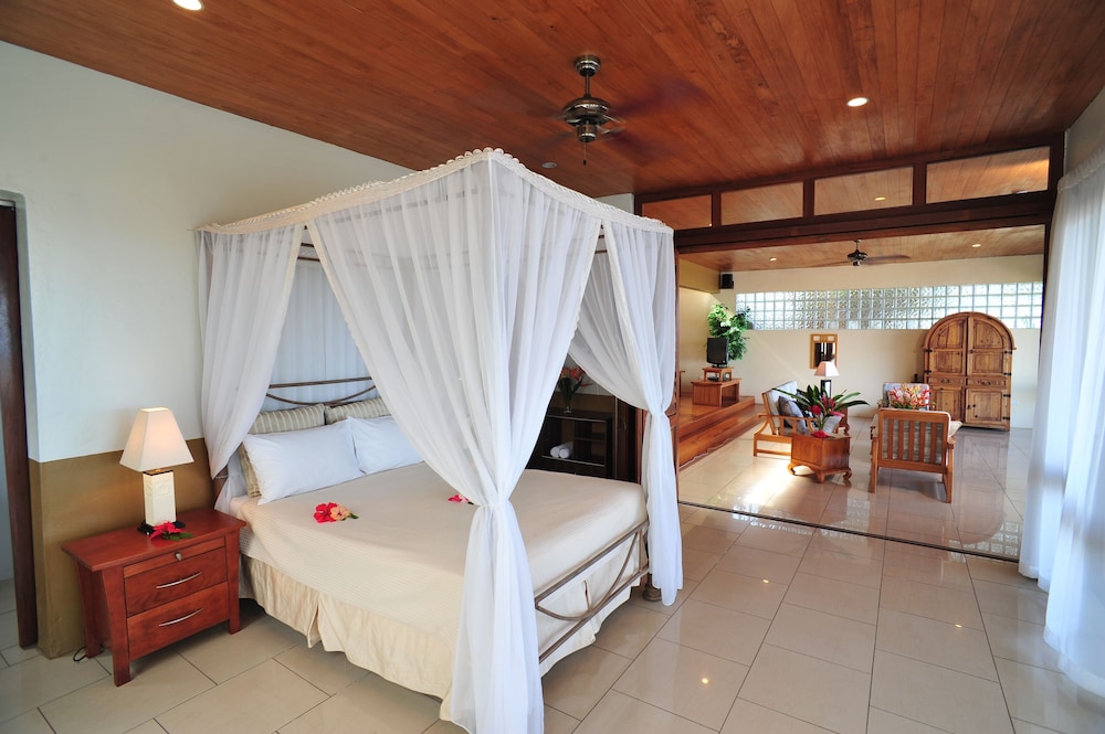 2 BEDROOMS, VILLA