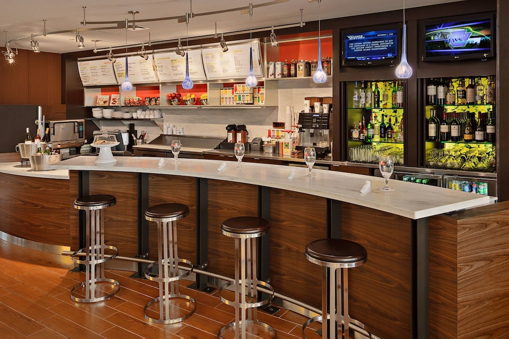 Courtyard by Marriott Harrisburg Hershey 6/32