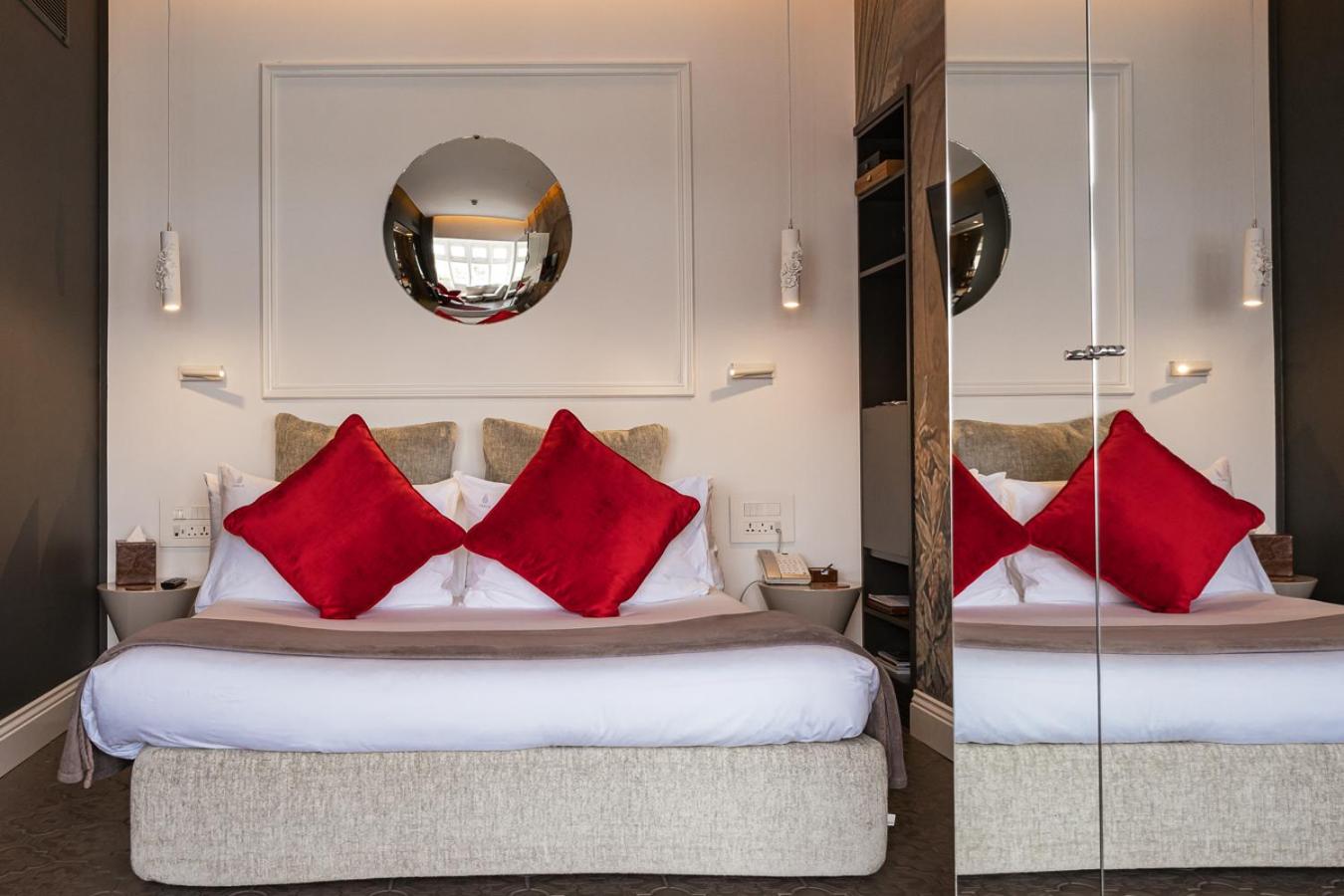 Hideaway, Petite, Harbour View, Annex