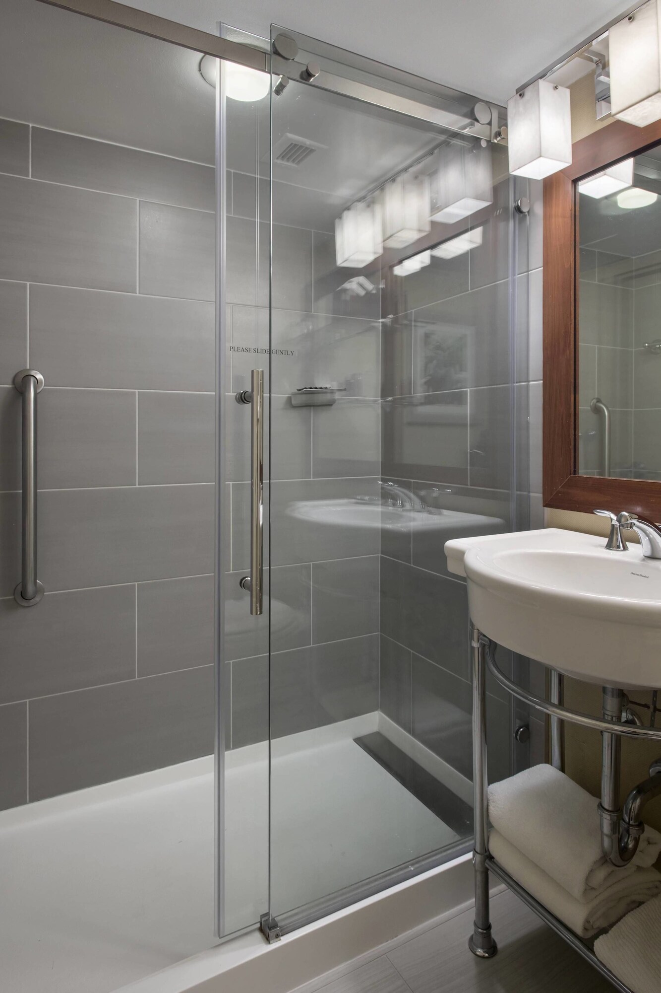 غرفة بسرير كينج، Saddle Brook Marriott 9/10