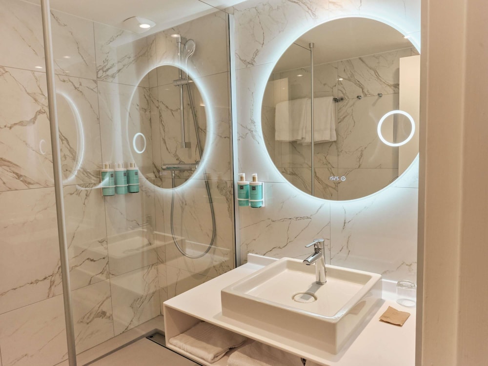 NOVOTEL MONTPELLIER 49/50