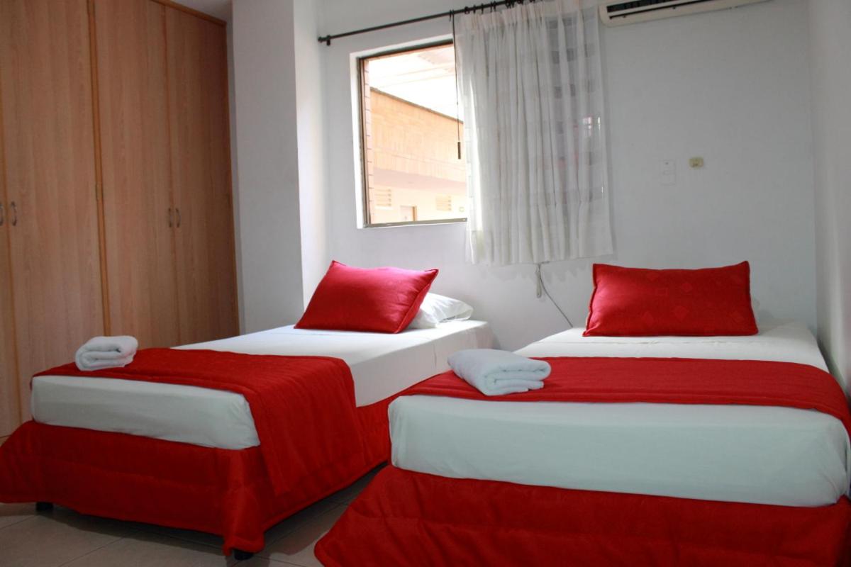 Aparta Hotel Los Cerezos 15/50