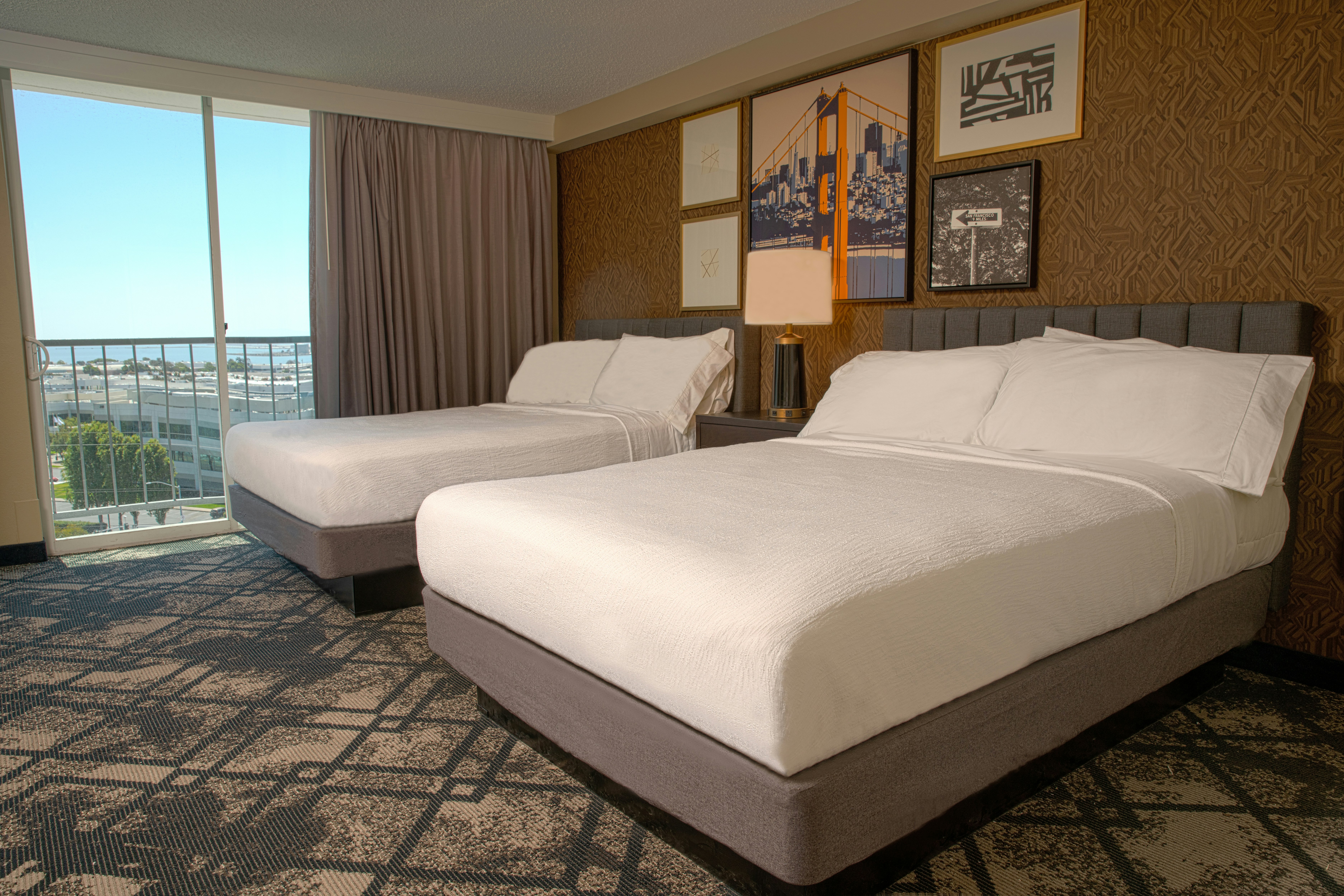 Embassy Suites by Hilton San Francisco Airport Oyster Point 9/36