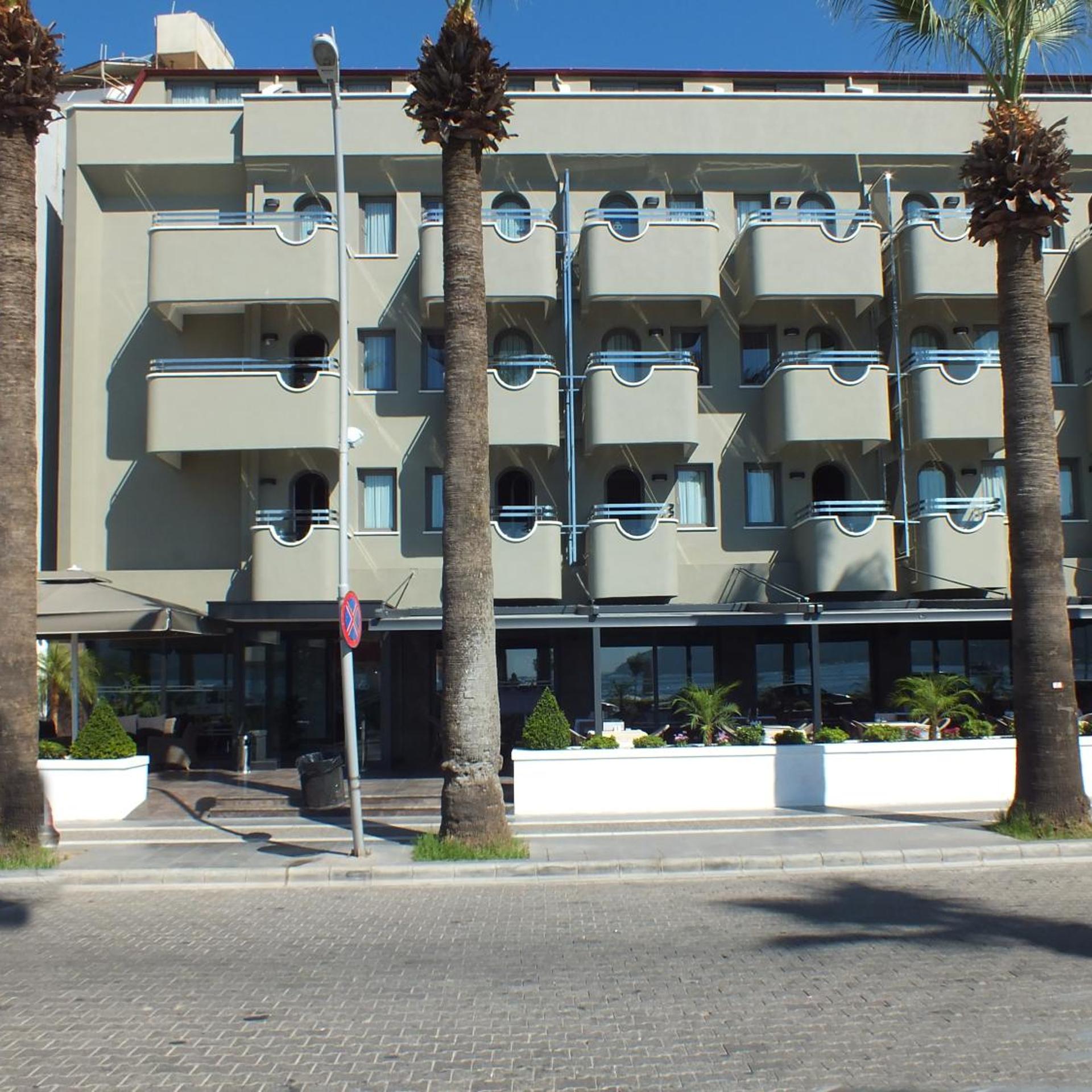 CANDAN CITYBEACH HOTEL 3/45