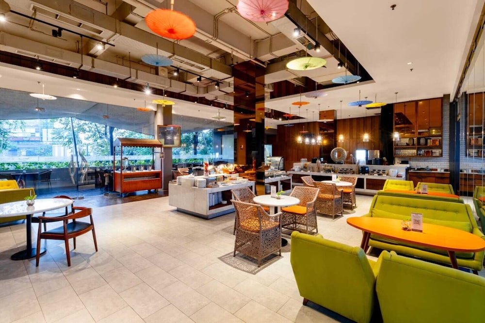 SOLL MARINA HOTEL SERPONG 42/64