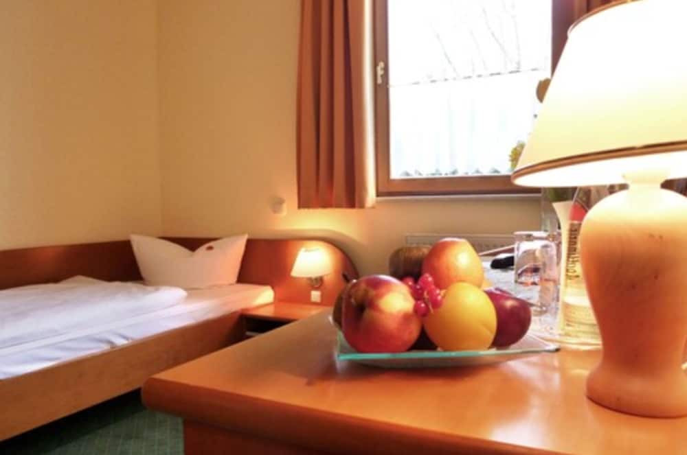 Landhotel Dresden 18/50