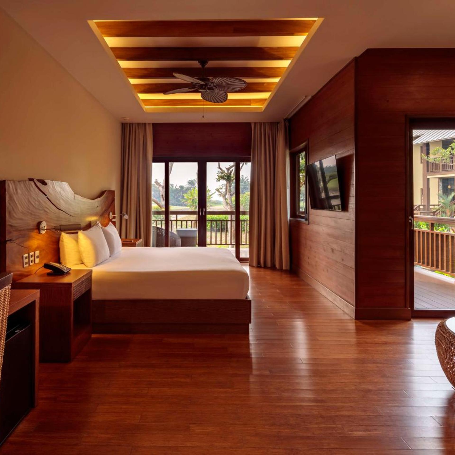جناح جونيور بحوض استحمام لذوي الإعاقة
