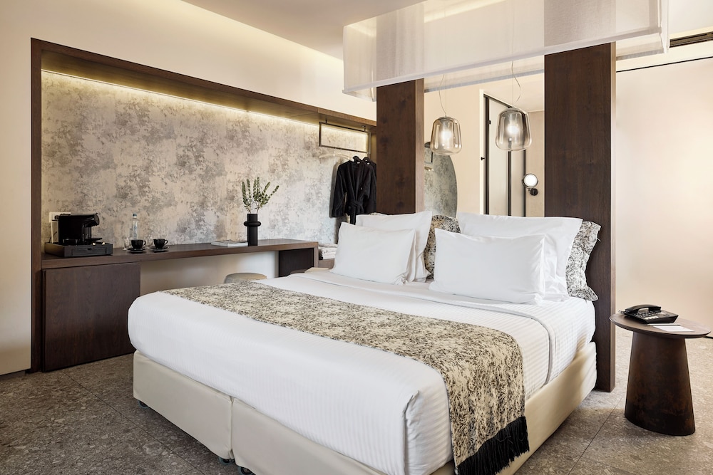 Sunset, Deluxe, King Bed, Sea View, Outdoor Jetted Tub