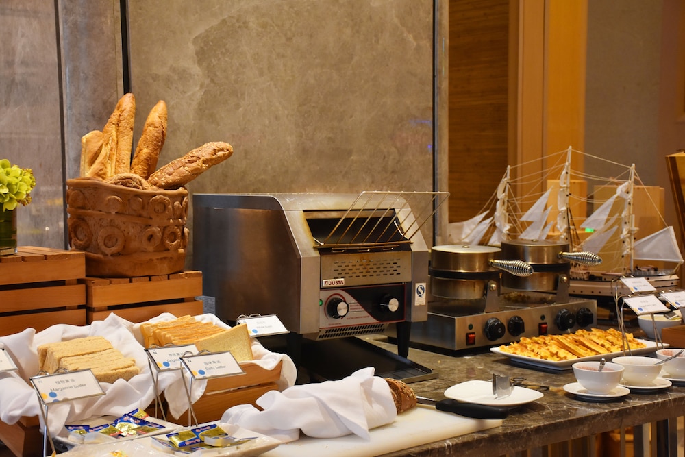 Novotel Haikou Xinbudao 52/63