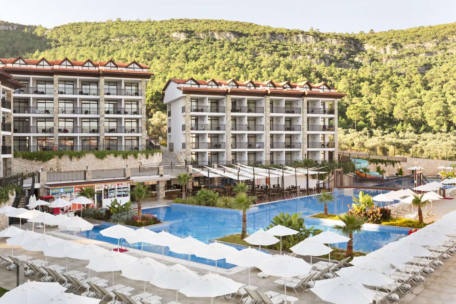 Ramada Resort by Wyndham Akbuk 1/18