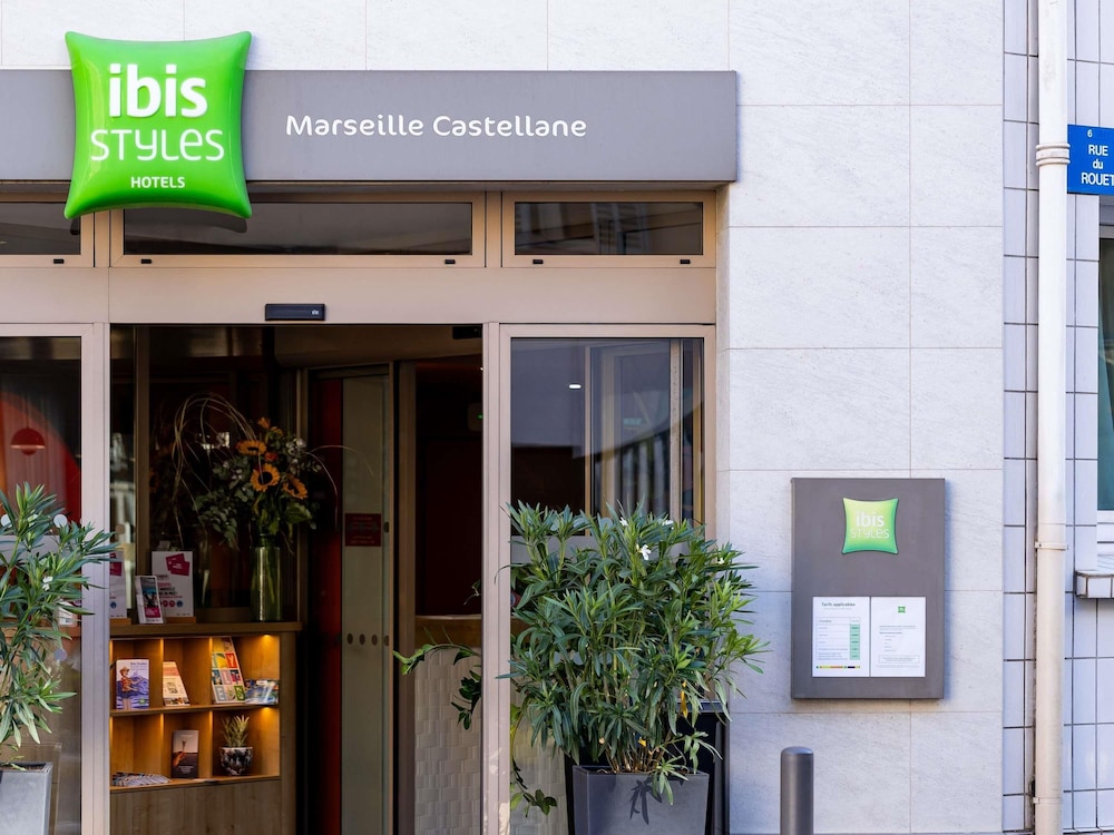 ibis Styles Marseille Castellane 2/68