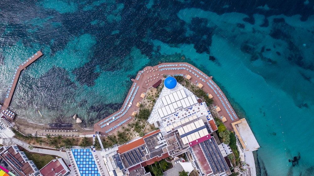 Infinity By Yelken Aquapark And Resorts 26/28