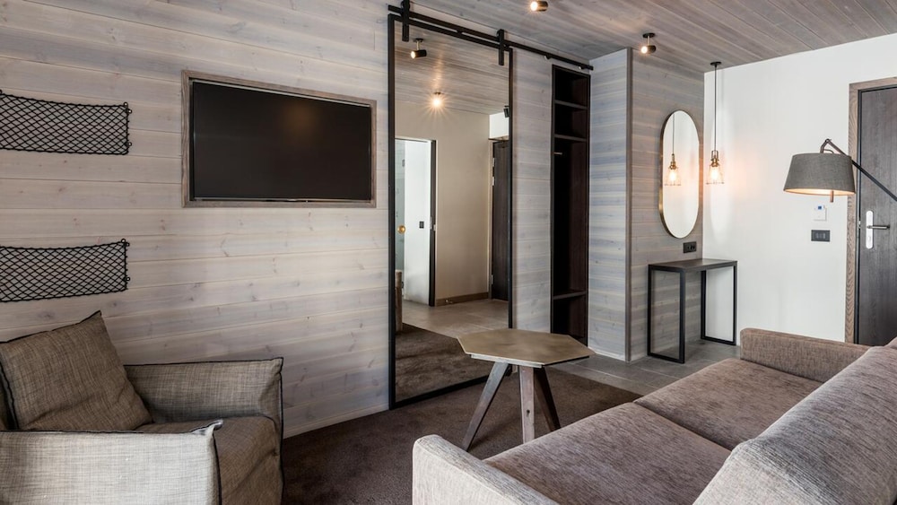 Langley Hotel Tignes 2100 25/38