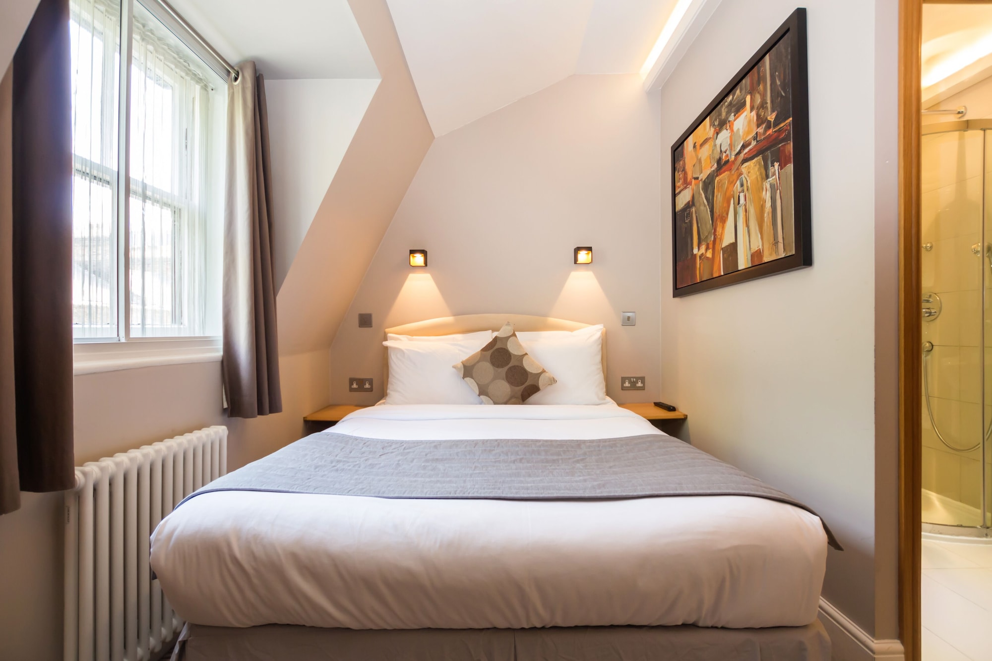 BASIC, DOUBLE BED