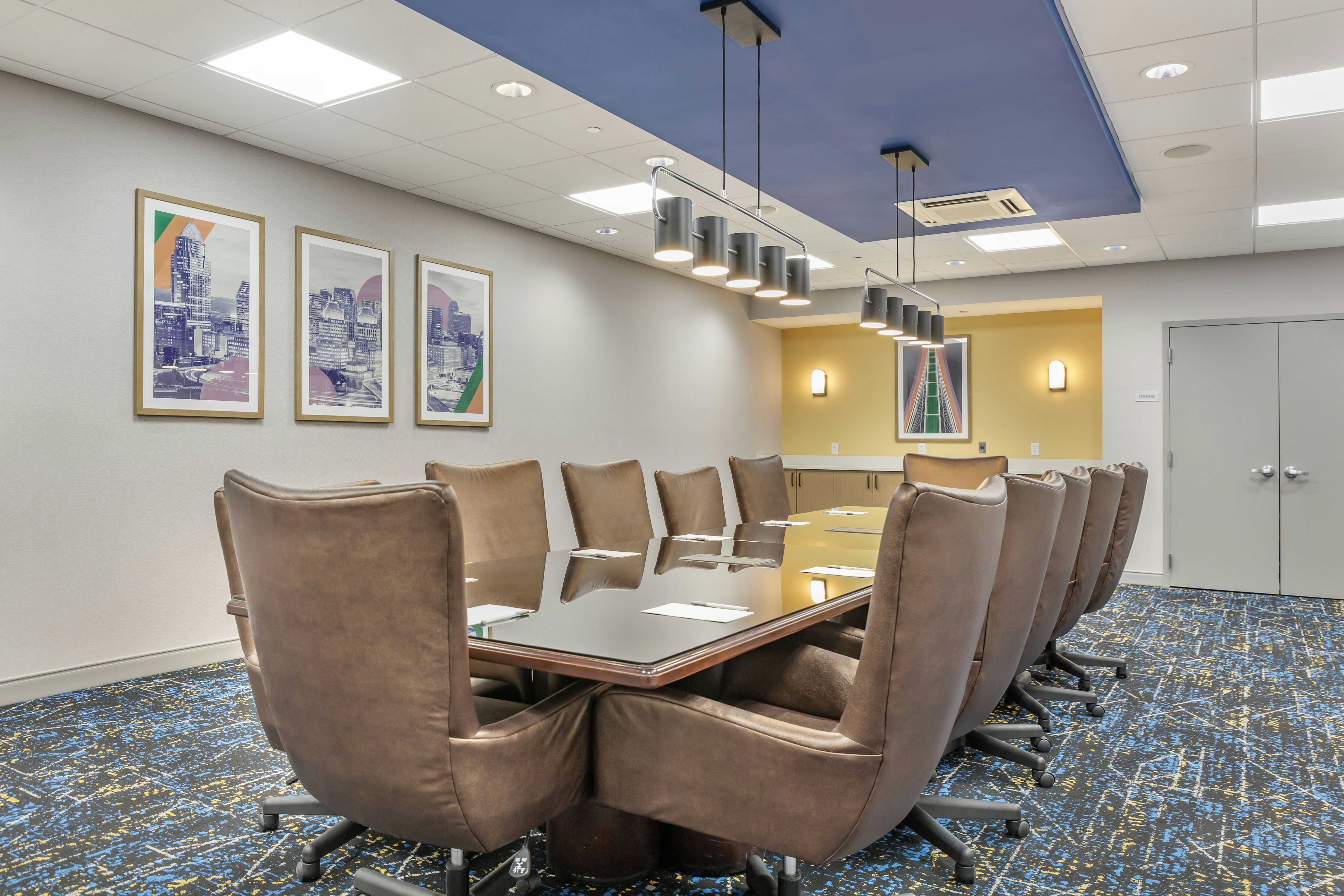 Hampton Inn And Suites Cincinnati Uptown University Area Oh 60/72