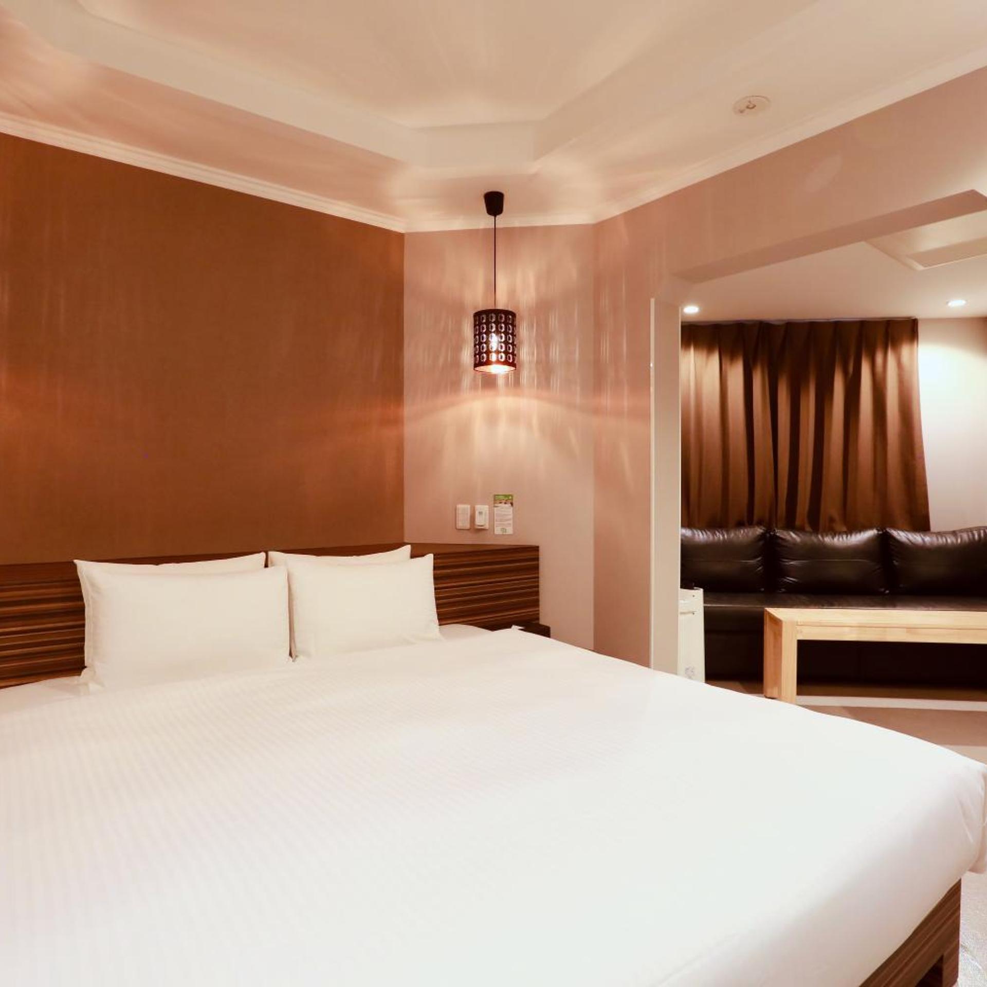 SUPERIOR, DOUBLE BED, MAIN BUILDING