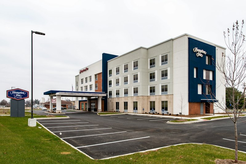 Hampton Inn Paris IL 23/24