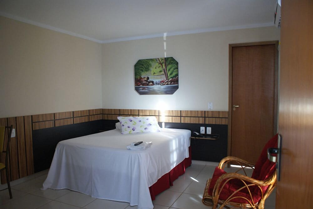 Colorado Plaza Hotel 34/45