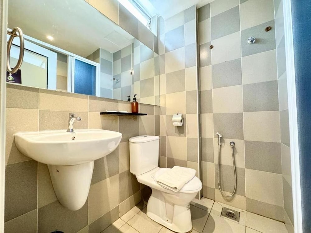Kingston Hotel 1 @ Bukit Bintang 50/59