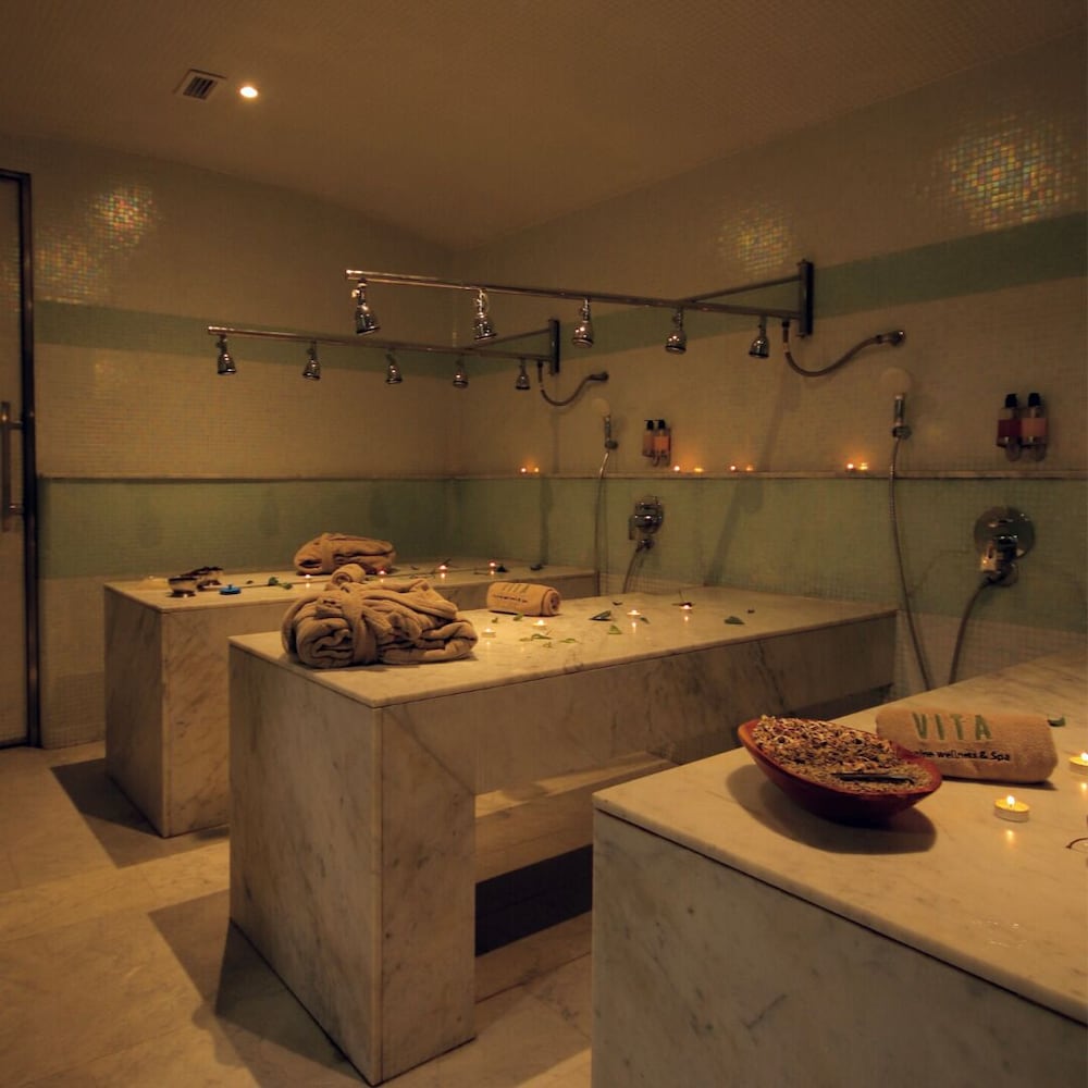 New Hotel Piscine Spa & Wellness Center 37/52