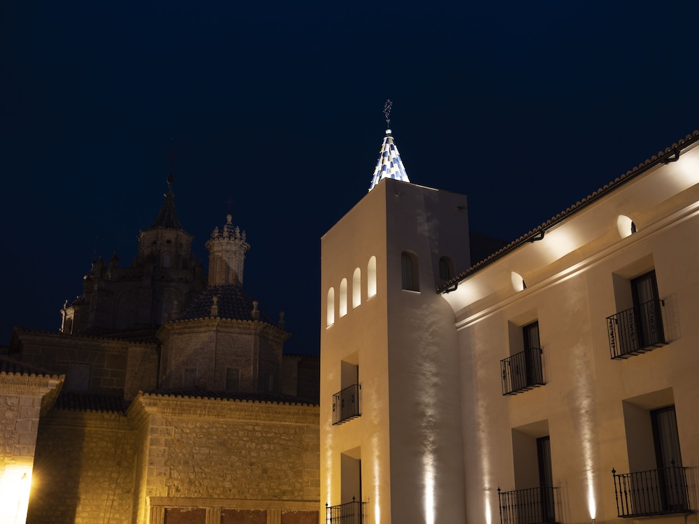 Hotel Palacio la Marquesa 40/47