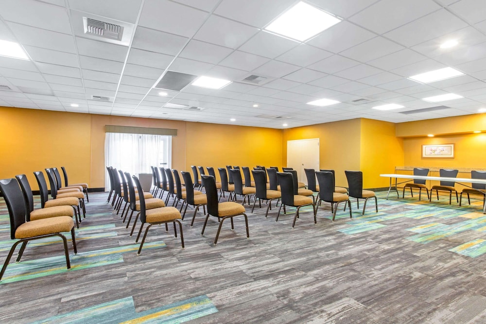 Quality Inn Slidell I-10 40/46