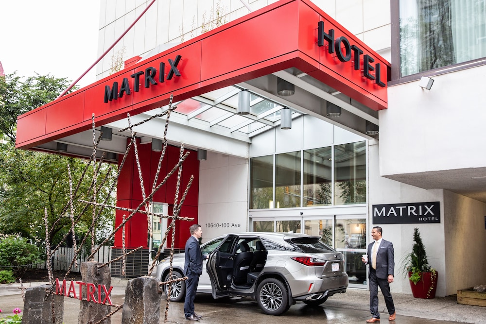 Matrix Hotel 62/66