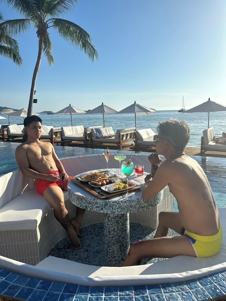 Koh Chang Resort Spa 53/59