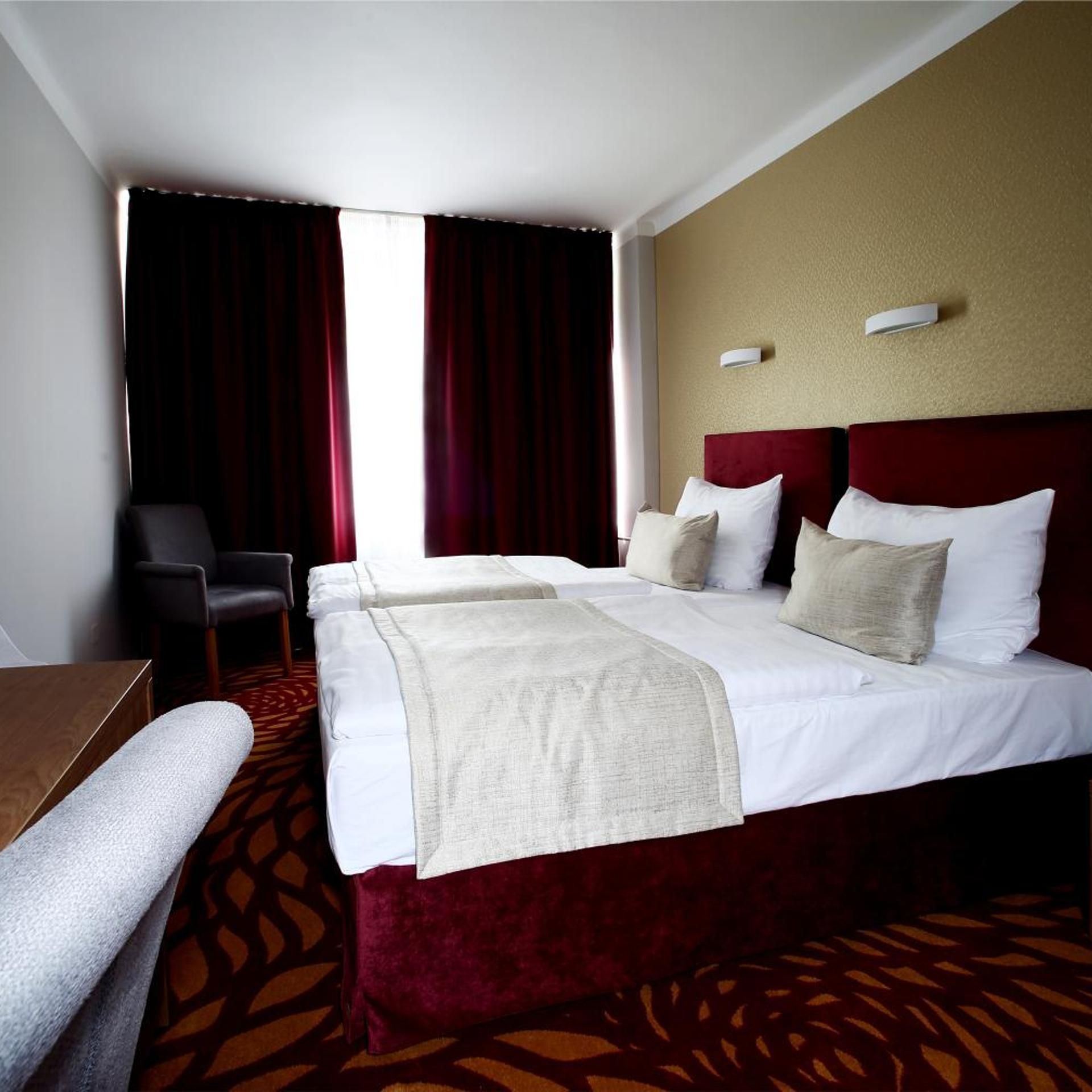 Hotel Central 16/50