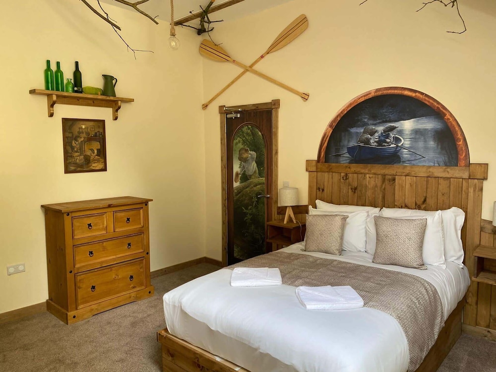DELUXE, APARTMENT