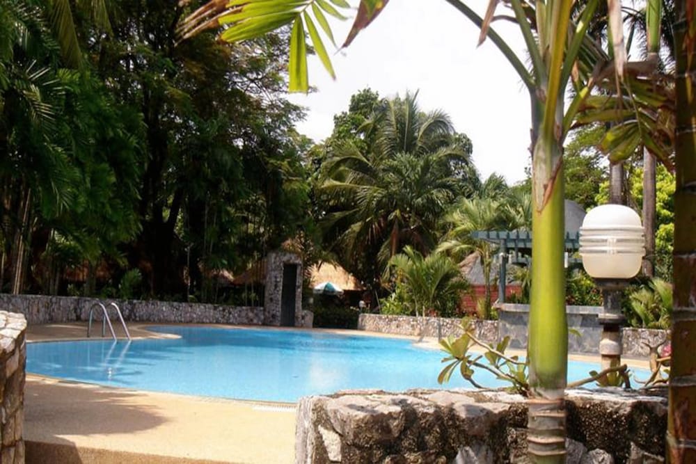 Bann Pae Cabana Hotel And Resort 12/61