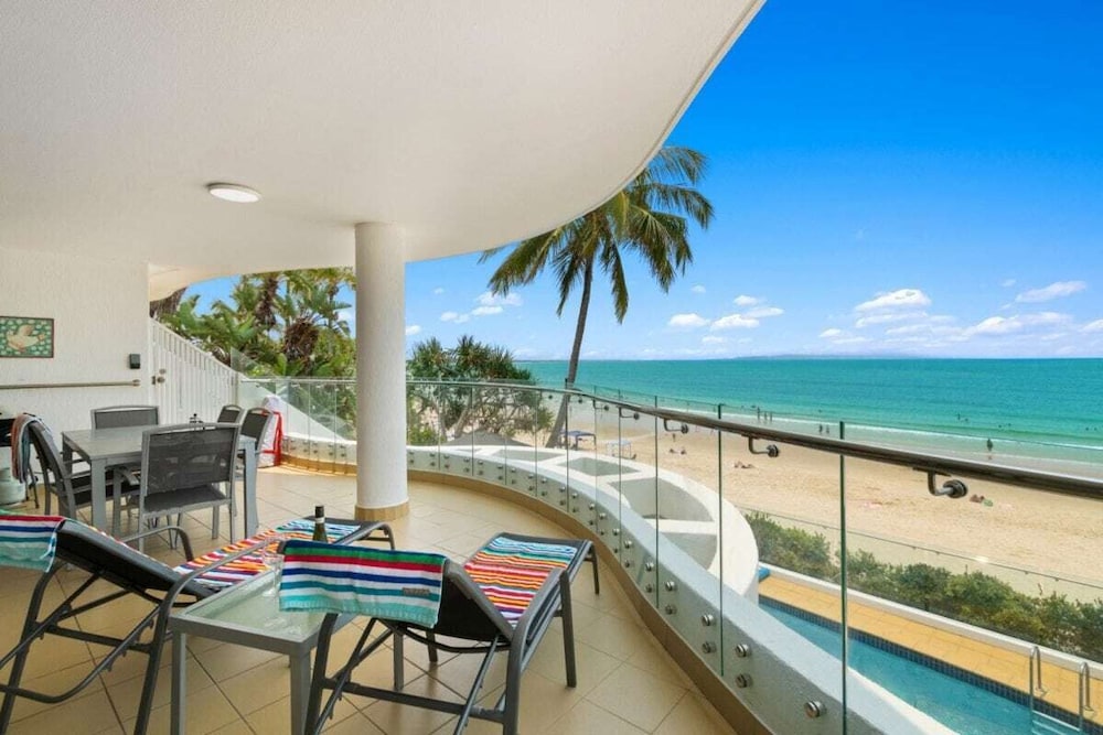 La Mer Apartments 20/50
