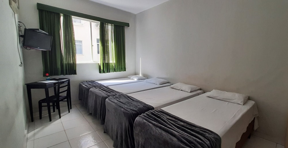 Angrense Hotel 26/62