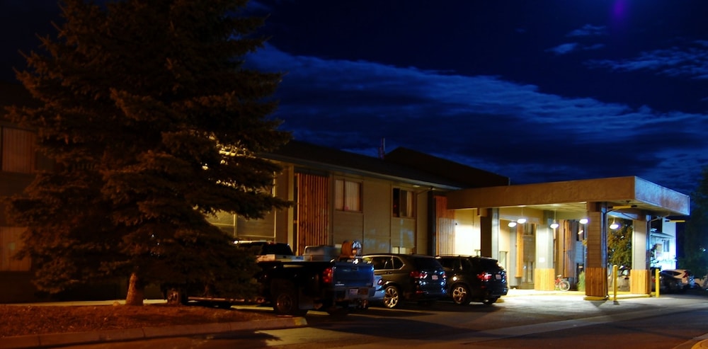 Days Inn and Suites by Wyndham Downtown Missoula-University 1/66