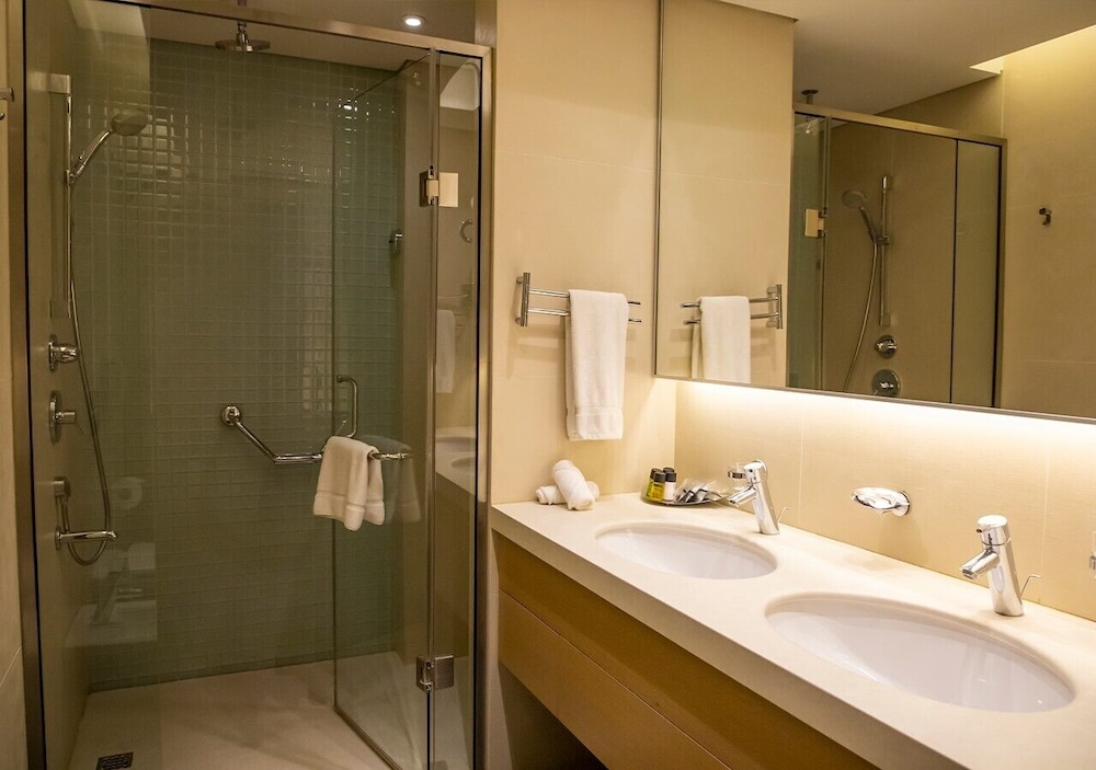 Saifi Suites 71/71