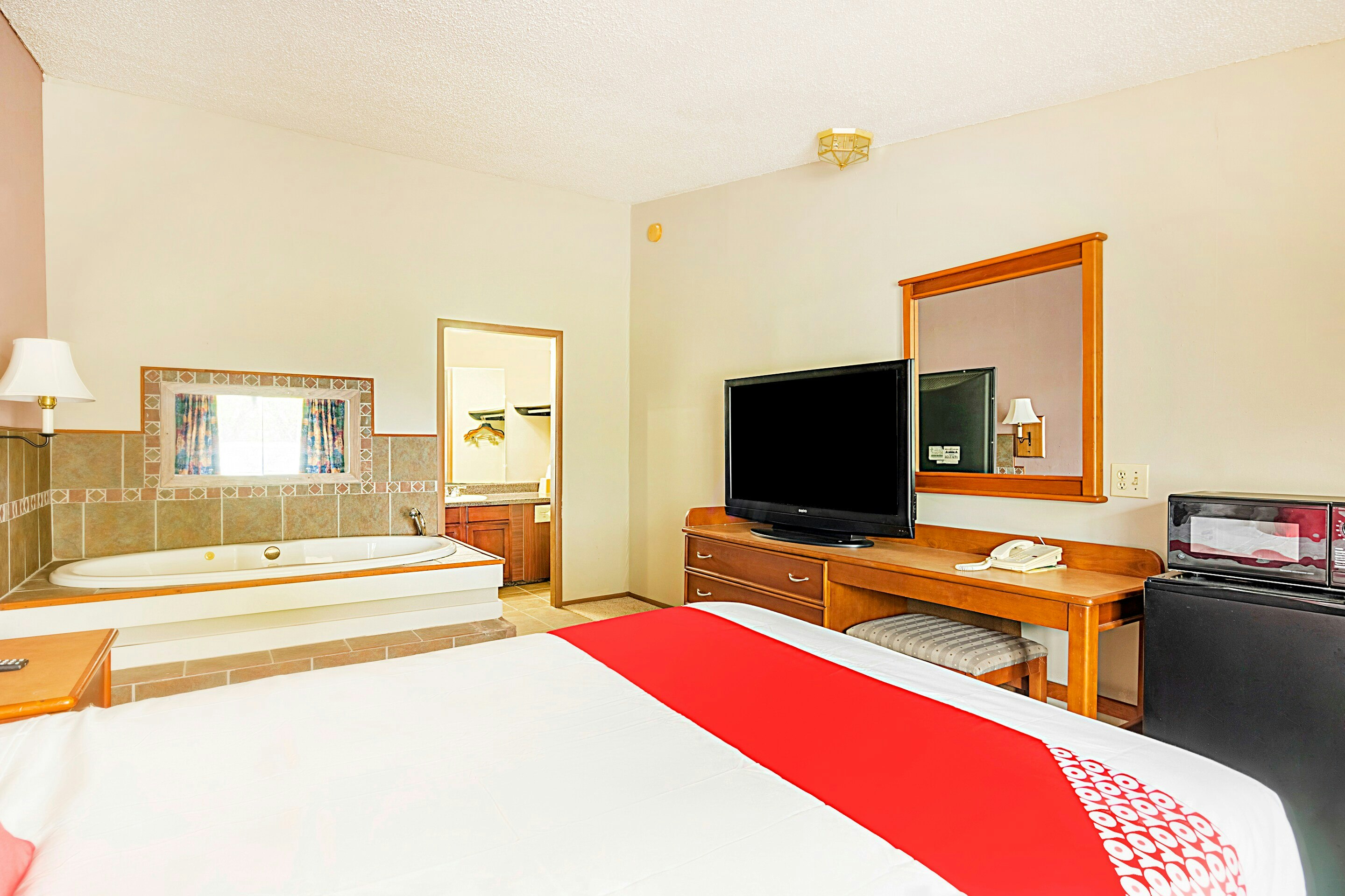 OYO Hotel Daleville AL Hwy 84 29/75